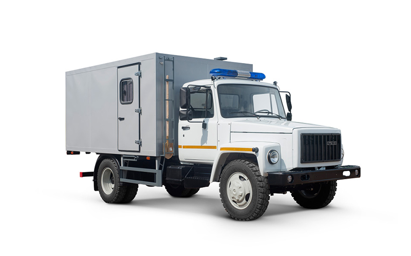 Vehículo especial para transportar presos en chasis GAZ 3309